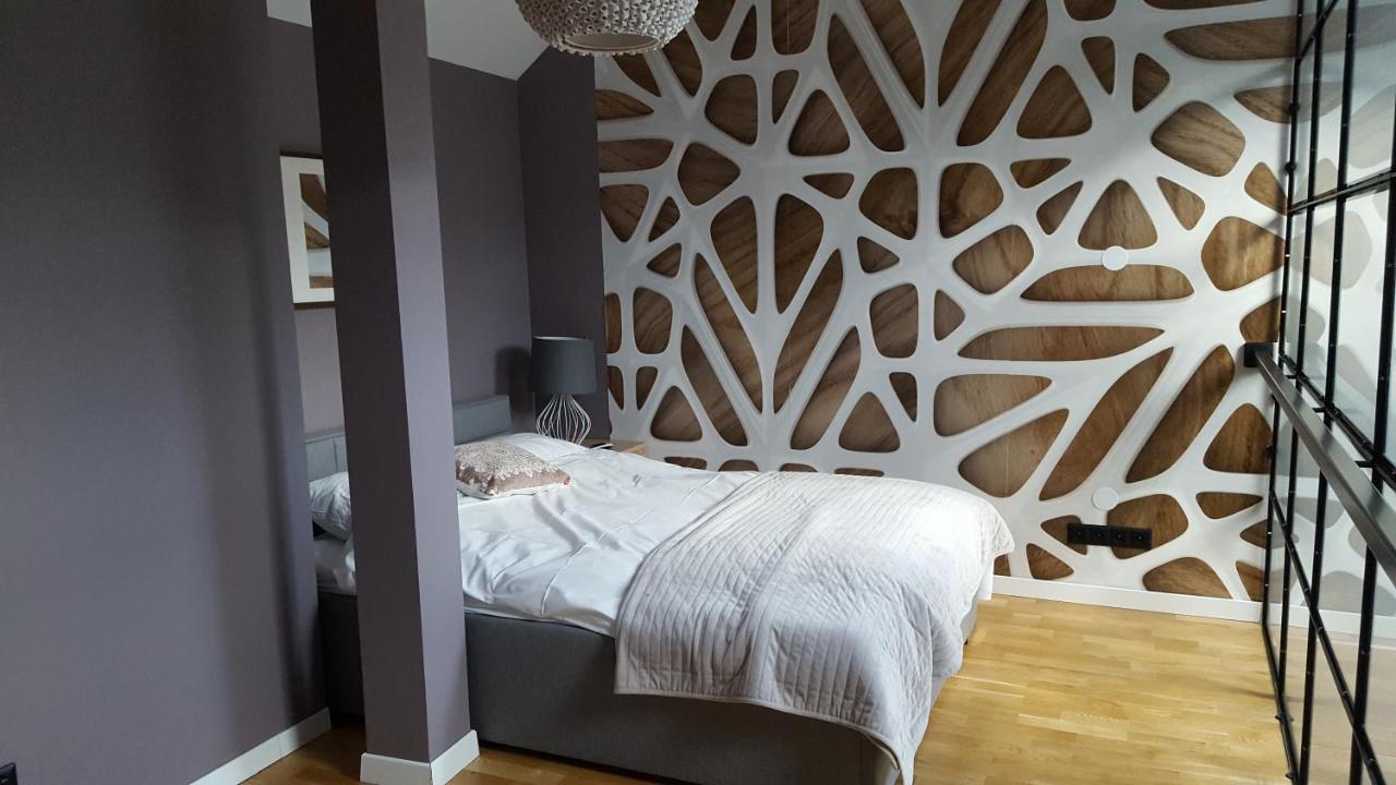 Apartament Dwupoziomowy Z Klimatyzacja Appartement Krynica Zdroj Buitenkant foto