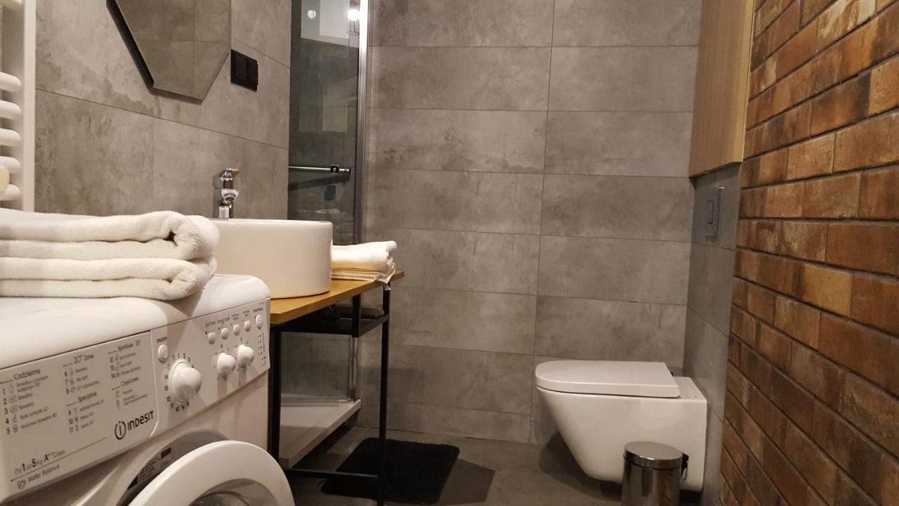 Apartament Dwupoziomowy Z Klimatyzacja Appartement Krynica Zdroj Buitenkant foto